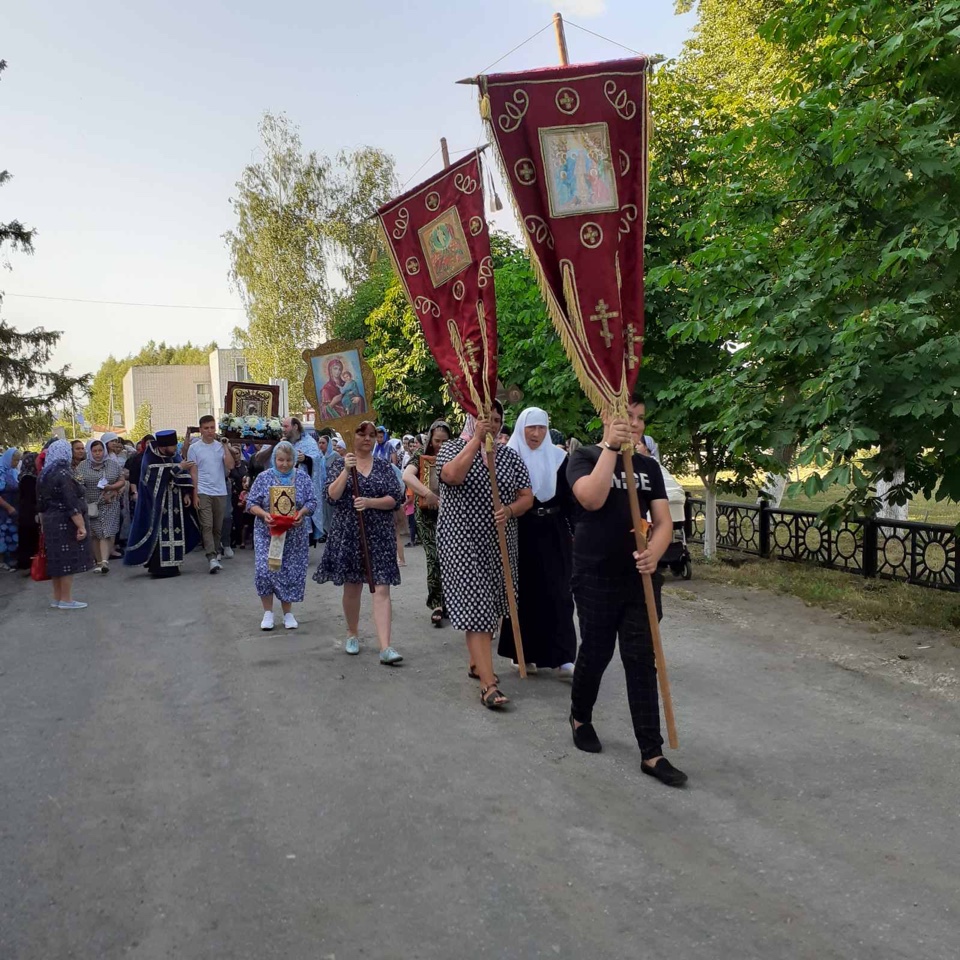 Жадовская Икона приехала на Новомалыклинскую землю | 04.07.2023 |  Димитровград - БезФормата