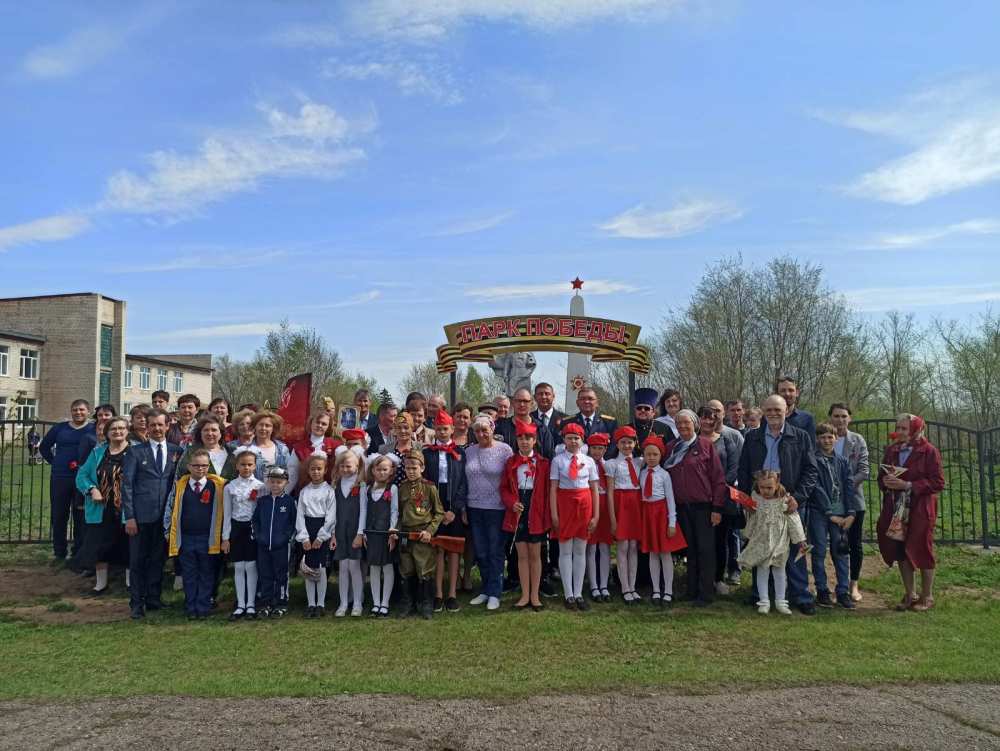 Село крестово городище. Алые паруса крестово Городище.